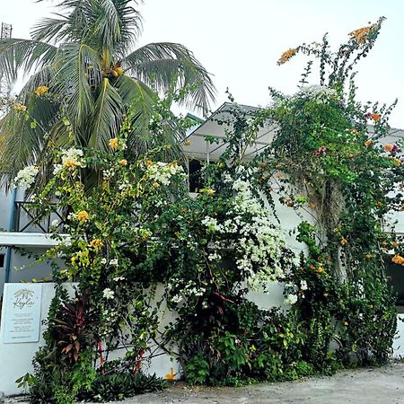 Keyla Inn Thulusdhoo Exterior photo